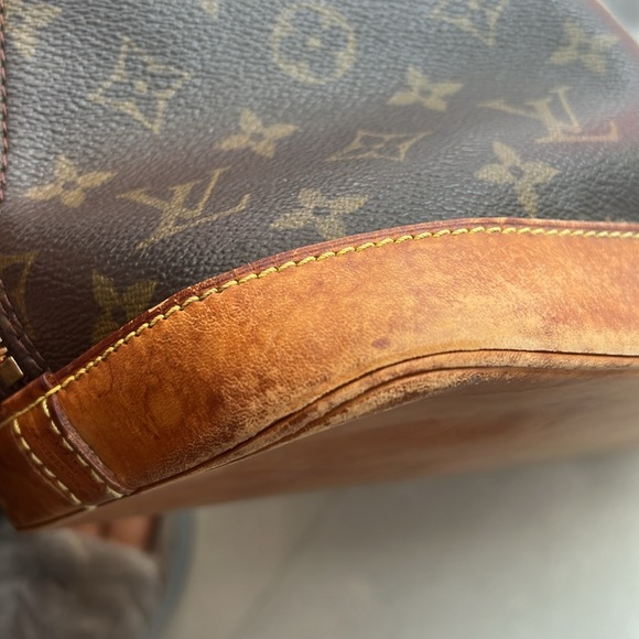 Authentic Louis Vuitton Alma Monogram in Natural - Picture 17 of 17